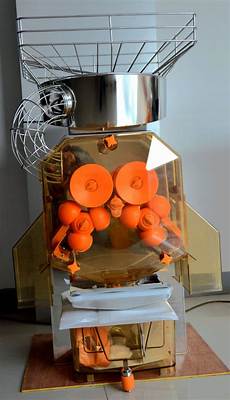 Automatic Orange Juicers